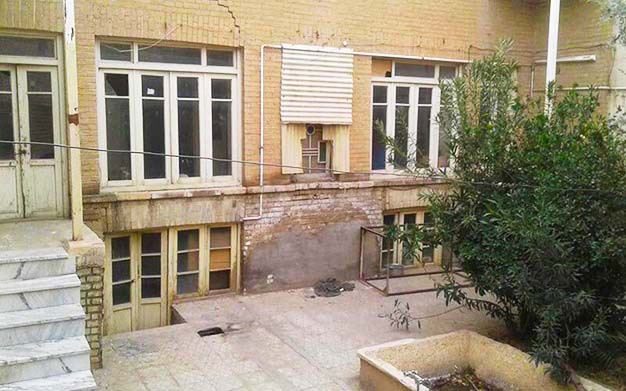 خرید یک واحد آپارتمان از یک ملک کلنگی
