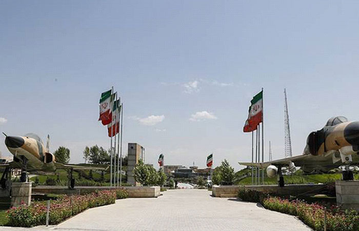 گردشگری در اطراف مرکز خرید میرداماد تهران