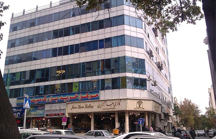 برج مینا
